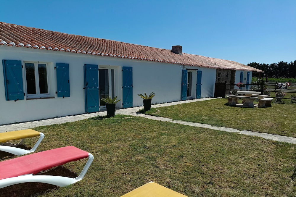 Bouin Cottage | Gite Bouin, 2 bedrooms, 6 persons