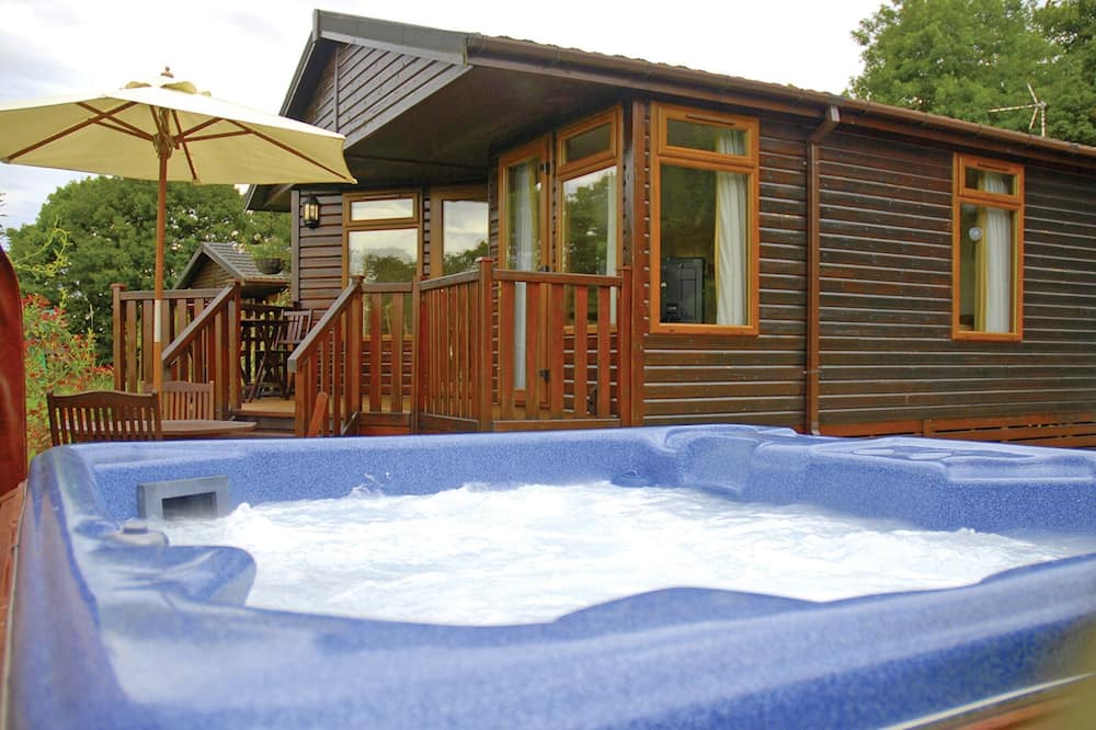 Diss Cabin | 2 bedroom accommodation in Horham, Eye
