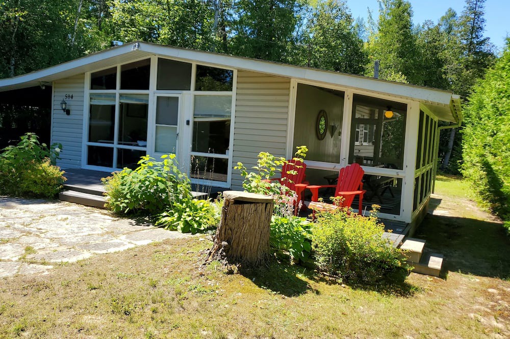 Sauble Beach Cottage | Bruce Pines Cottage at Sauble Beach, Tranquility