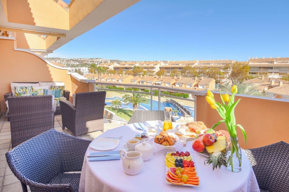 Platja de l'Arenal Apartment | Penthouse Moreras del Saladar with A/C and Wi-fi