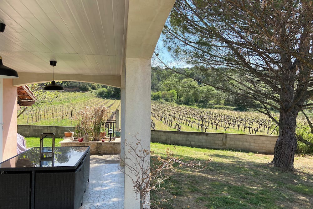 Saint-Laurent-de-Carnols Cabin | Jolie Villa Spacieuse Avec Piscine Vallée de la Cèze