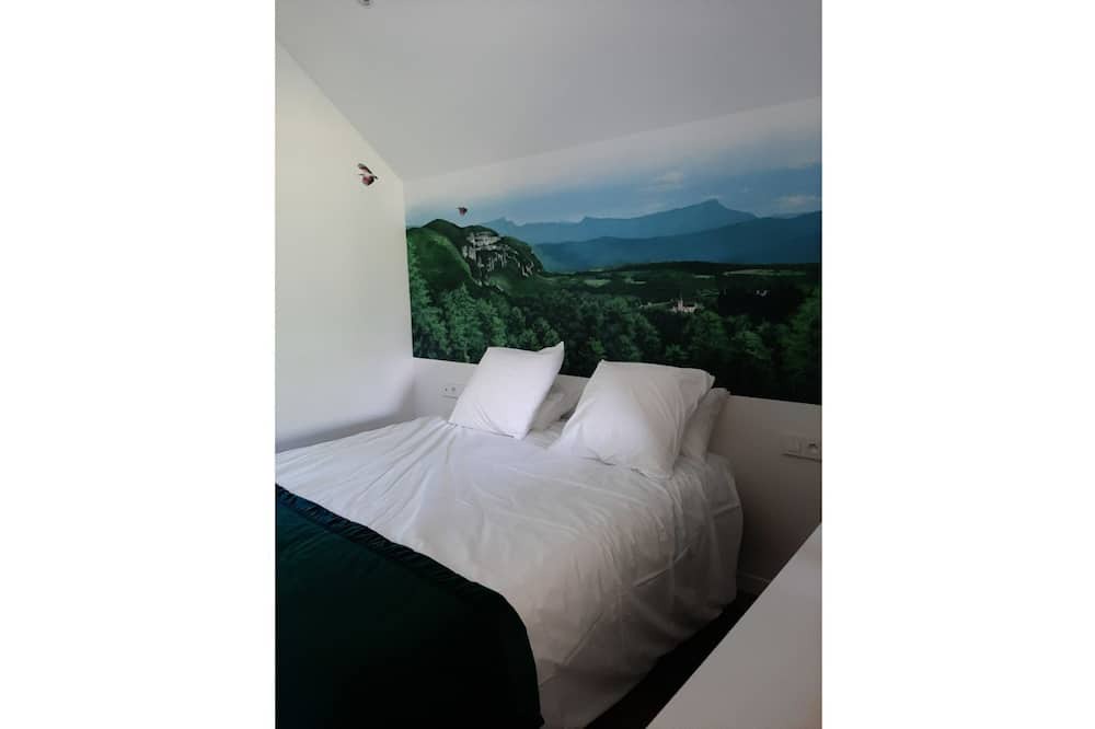 Saint-Genix-sur-Guiers House | Charming gîte le Fenil de Rubis with access to a SPA area