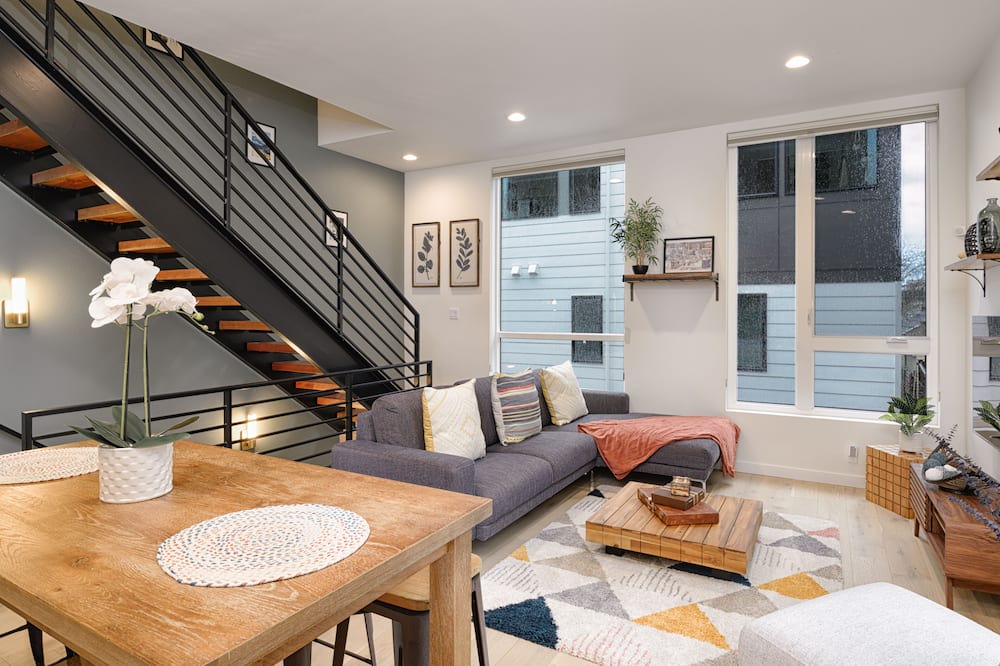 Old Ballard House | Modern Industrial Home in Ballard, Walk Score 95 to Ballard Downtown!