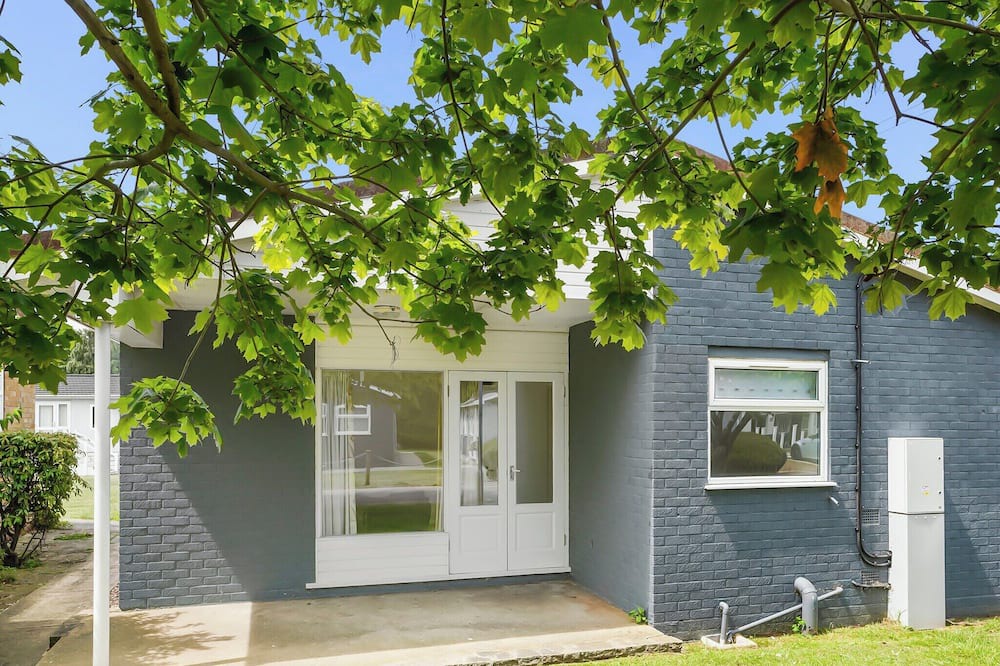 Oulton Broad House | 1 bedroom accommodation in Oulton Broad