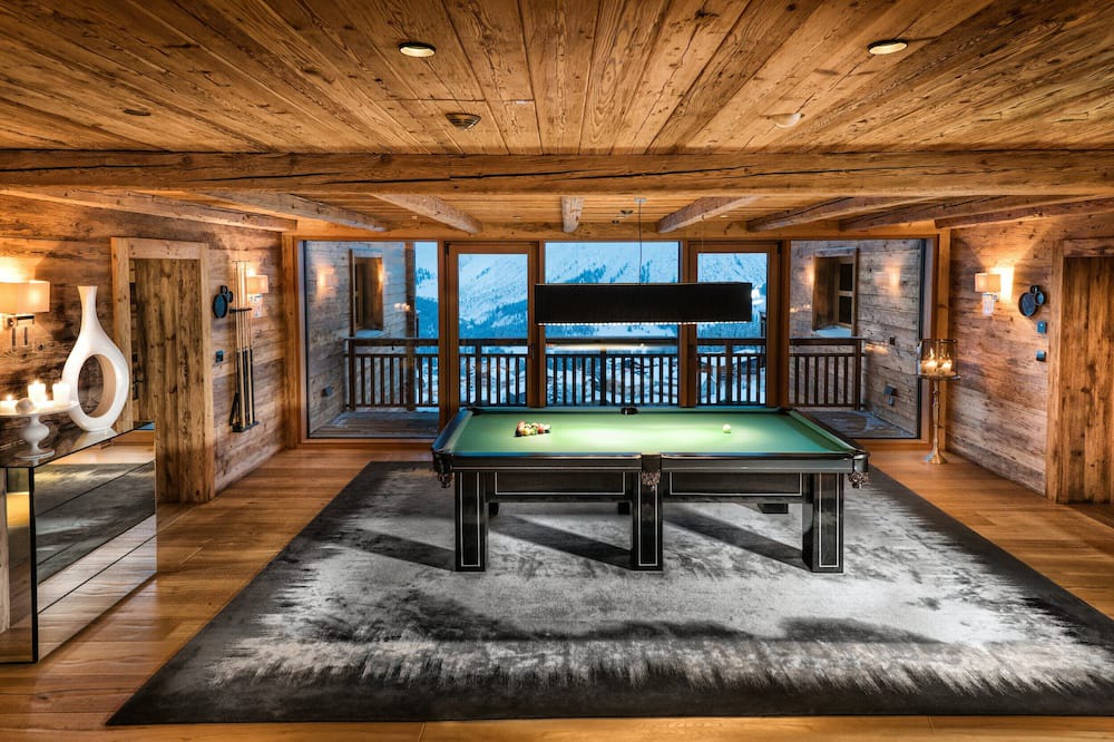 Lech am Arlberg Ski Chalet | Luxury chalet with spa and view of Oberlech