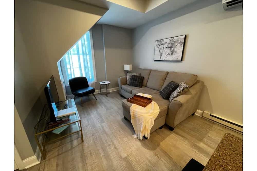 Dubuque Apartment | Downtown Spa Sanctuary with a View!