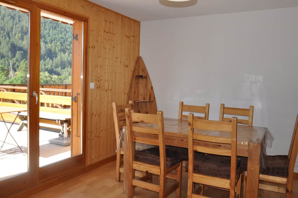 La Chapelle-d'Abondance Apartment | Apartment La Chapelle-d'Abondance, 2 bedrooms, 6 persons
