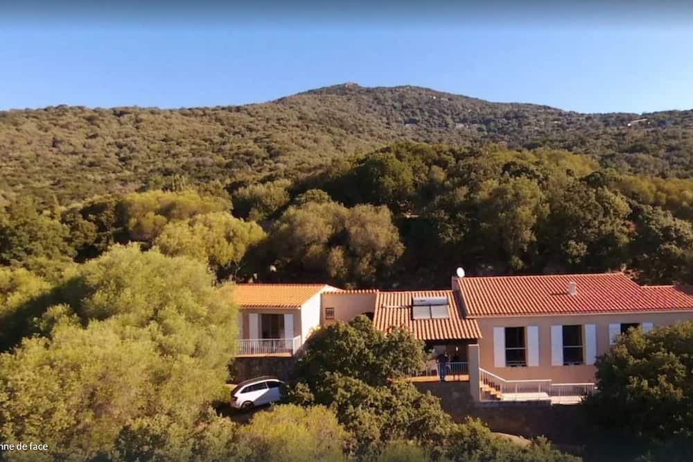 Vetricella Villa | IDEAL FOR STAY WITH FAMILY OR FRIENDS