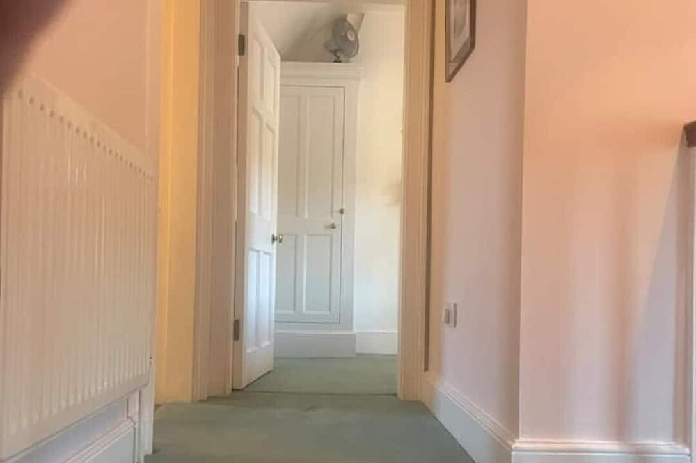 Upwey House | Gorgeous Georgian Home