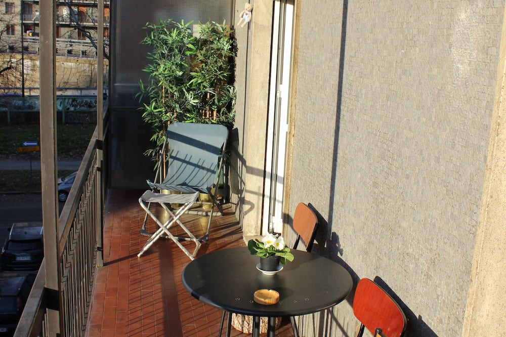 Stadera Apartment | OPENSPACE ON NAVIGLI TWO MINUTES FROM METRO FAMAGOSTA CIR 015146-LNI-01921