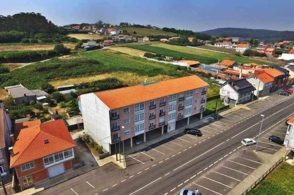 Malpica de Bergantinos Apartment | Apartment Buño 5 - with hydromassage