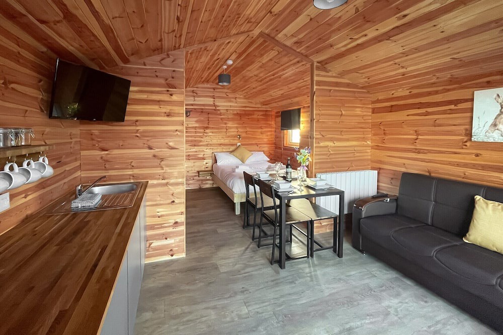 Boston Cottage | 1 bedroom accommodation in Old Leake