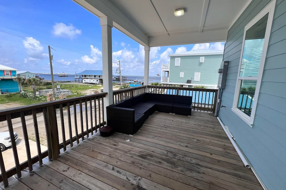 Grand Isle House | Sunset Surprise - Coastal Realty Group
