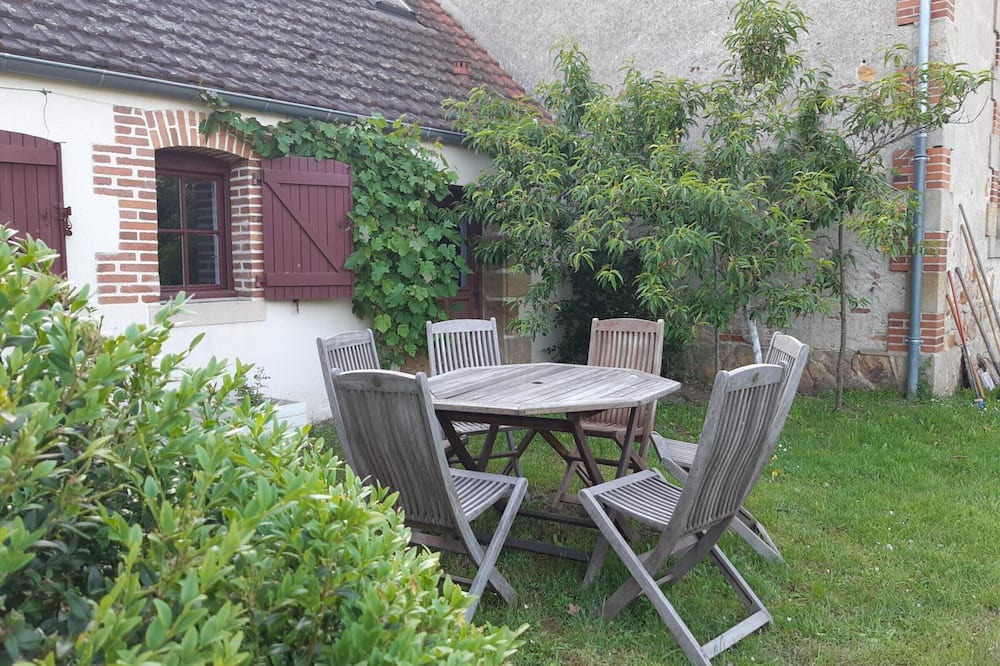 Toulon-sur-Allier Cottage | Gite Toulon-sur-Allier, 2 bedrooms, 4 persons