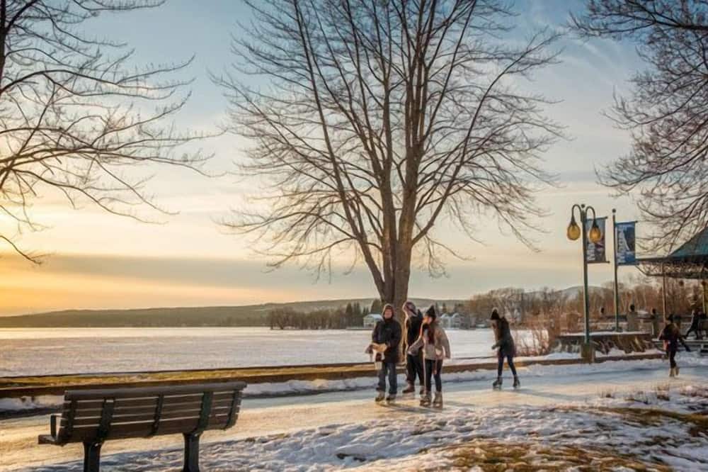 Eastman Ski Chalet | The Surf N Turf-Spa-Eastman-Lake Access