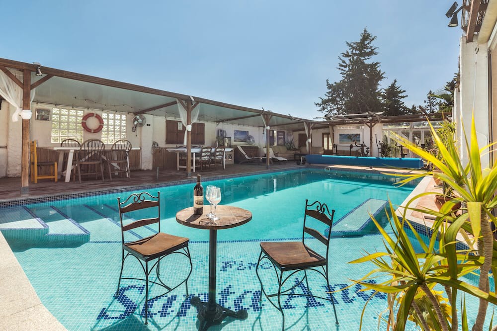 Torre-Pacheco Villa | Country House "Santa Ana Mini Resort" with Mountain View, Shared Pool & Wi-Fi