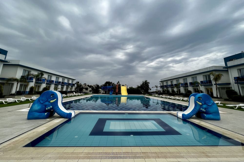 Trikomo Apartment | Flat w Pool, Balcony 10 min to Beach in Iskele