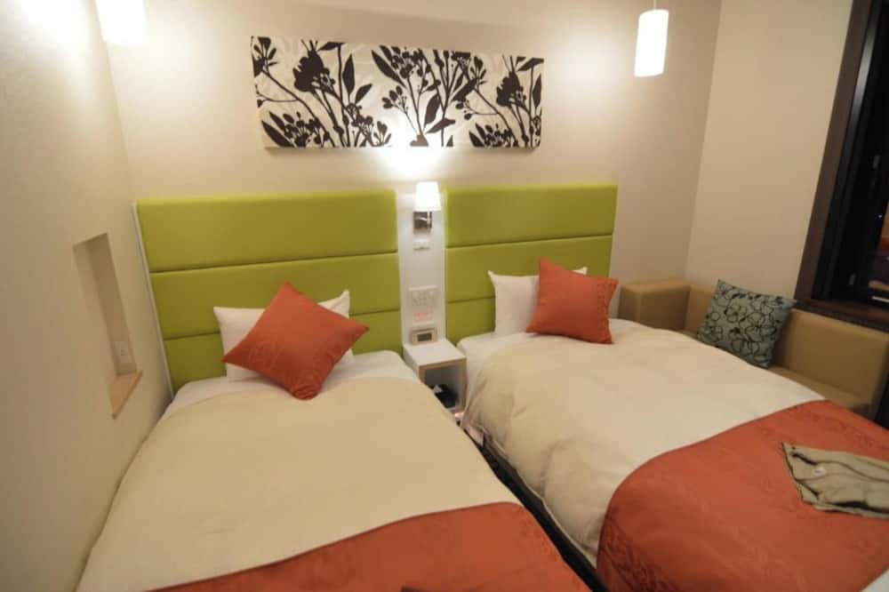 Chitose House | Nonsmoking Moderate twin 18 square meters|Relax / Chitose Hokkaidō