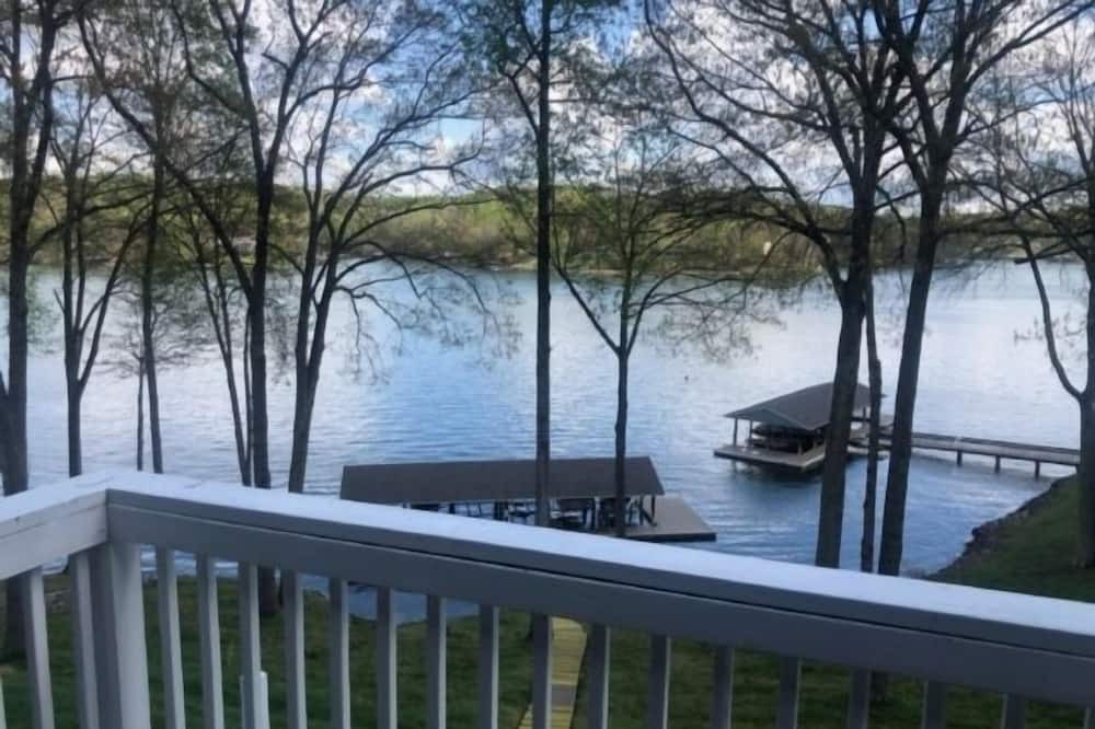 North Shore House | What A View, Wifi, ping pong, cloe to amenities