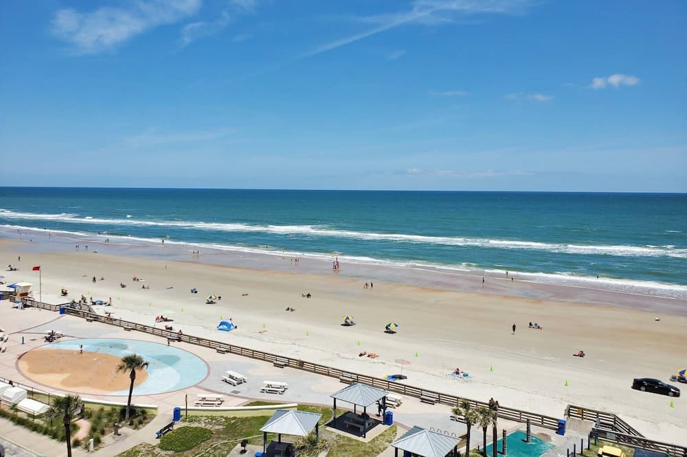 Lenox Park Condo | Your Slice of Paradise! Spectacular Views of Ocean, Beach, City on 8th Floor-Smart TV-DVD-FREE WIFI!