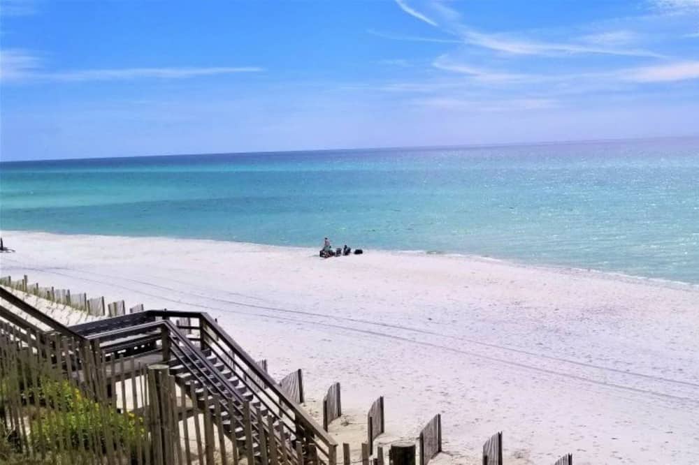 Seacrest Villa | 4 Bedroom on Scenic 30A with Plunge Pool ~ Sea Bluffs Villa