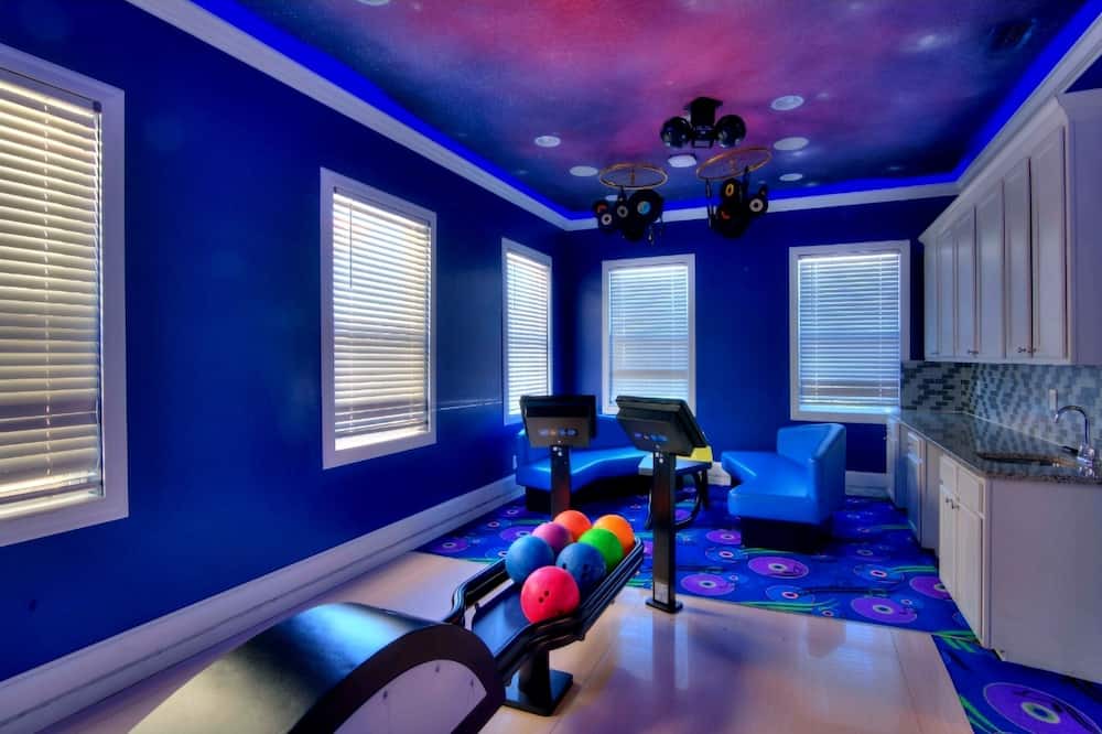 Briargrove House | AS SEEN ON TV! Music City Bowling Villa Solterra