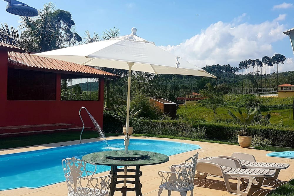 Paruru Cottage | Country House - Pessegueiros Condominium - Wi-Fi