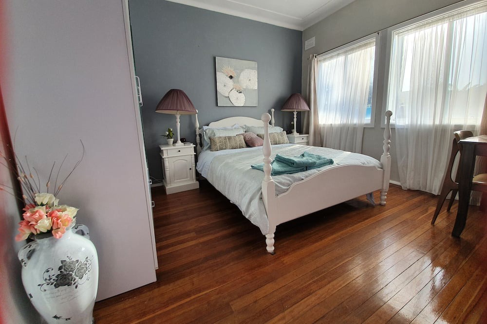 Cronulla Apartment | Wanda Beach and Cronulla Golf Course - 5 min walk - Quiet street