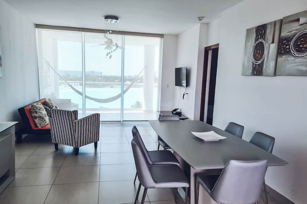 Playa Blanca Apartment | LUXURY GIANT POOL APARTMENT