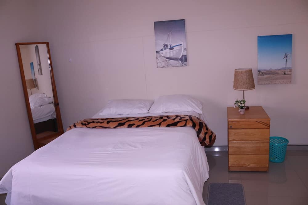 Vineta House | FrankeStreet Self Catering Accommodation