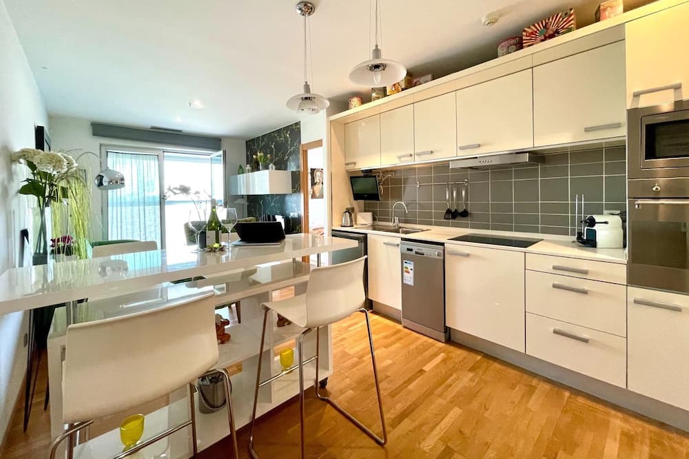 El Port Apartment | Apartment in front of Fira Gran Via