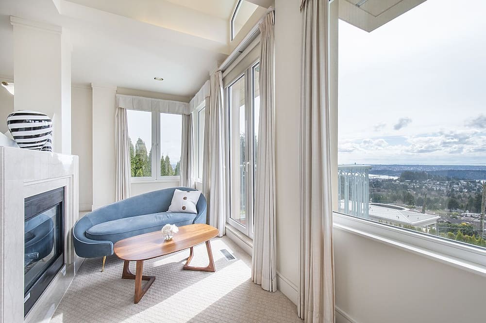 West Vancouver House | Spectacular, Water View House!