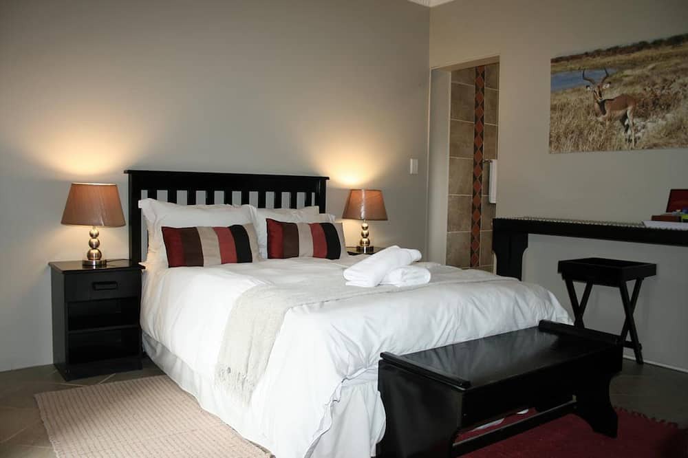 Swakopmund Bed & Breakfast | Sesriem Double Room - Serviced room with kitchenette, 2 guests, in Swakopmund