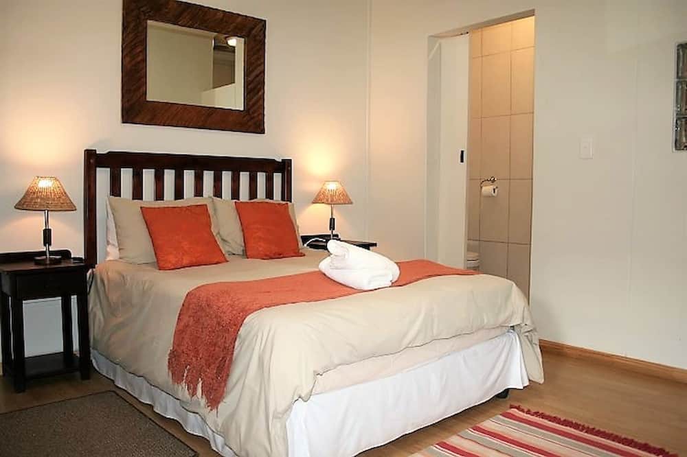 Swakopmund Bed & Breakfast | Double Bed Room Rhino - Amarachi Bed & Breakfast in Swakopmund big common space