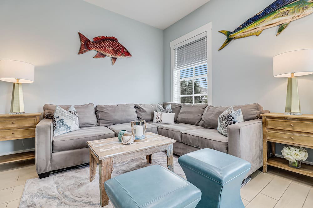 Cinnamon Shore Condo | Great 2-BR condo@Cinnamon Shore North w/ Countless Resort-Like Amenities!