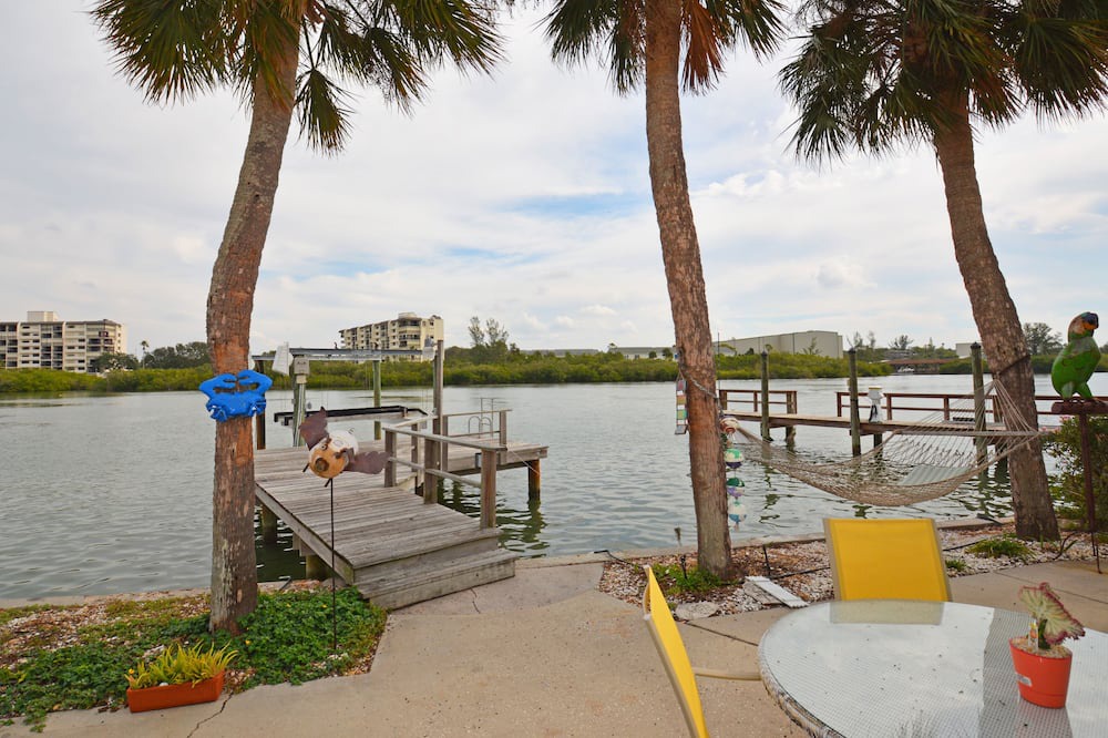 Independence Square House | Awesome Location! WATERFRONT HOME AND DOCK