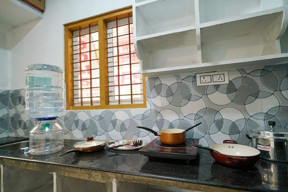 Devikolam House | Amiable Home Stay near to National Highway/Munnar