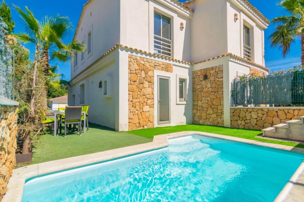 Son Serra de Marina Ski Chalet | Townhouse with Private Pool