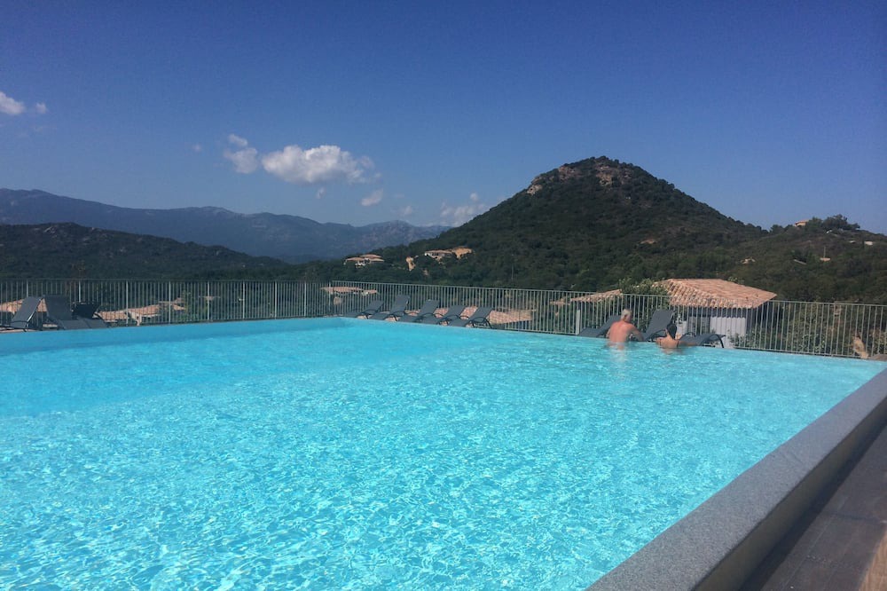 Santa Giulia House | Beach walking distance, House with 2 pools