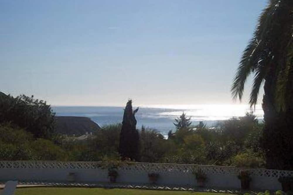 Praia da Luz Villa | Quinta Mimosa, Praia da Luz (License No 12365/AL)
