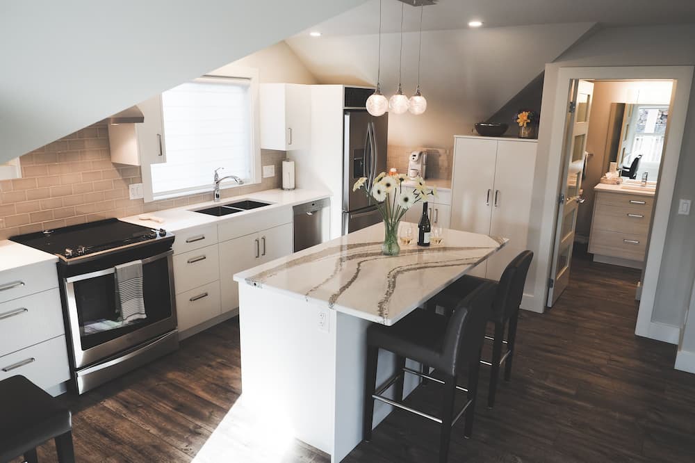 North End House | Beautiful Modern 1 Bedroom in Prime Location