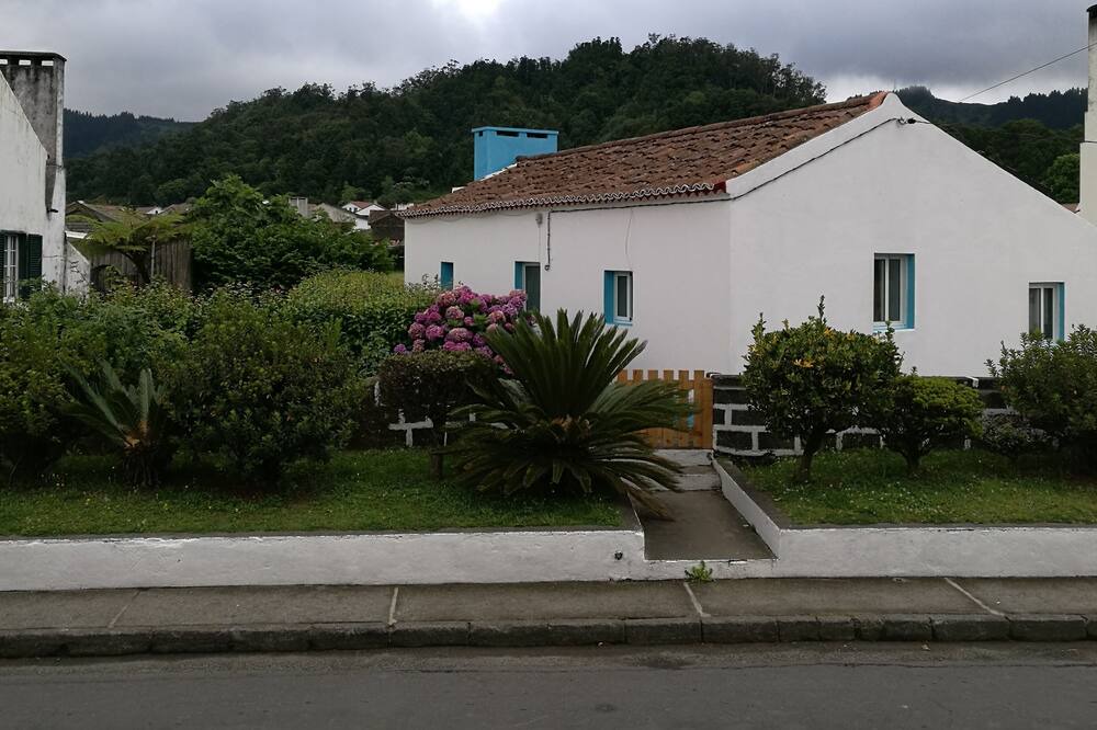 Sete Cidades House | Chale City Center Seven Cities
