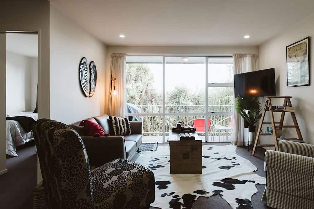 Rewa Apartment | THE LOFT NO3 CONVENIENT IN STRANDON