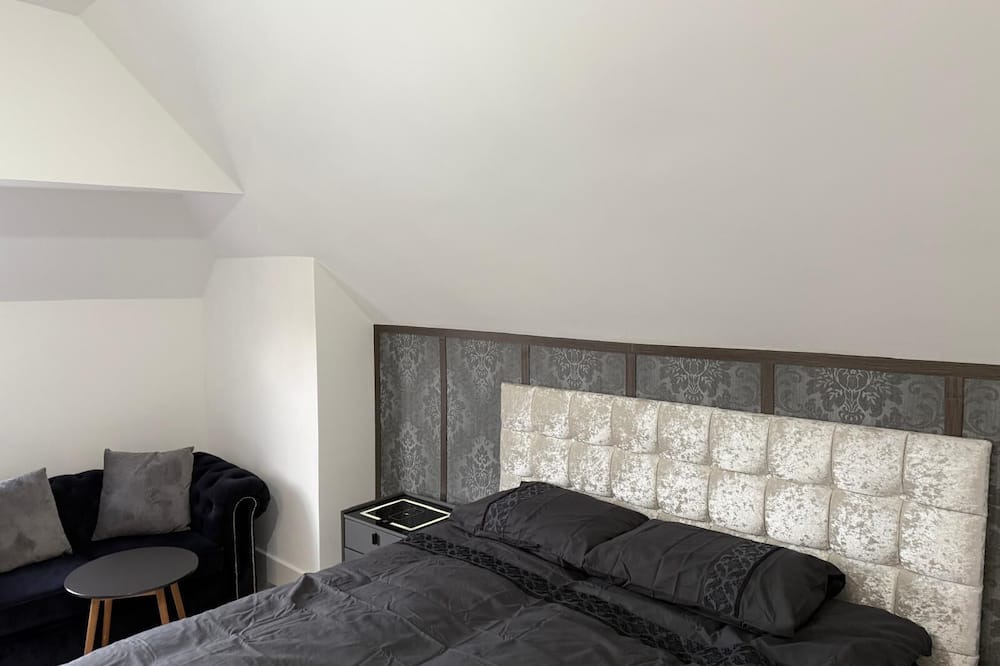 Broad Oak Apartment | Aspendos Hotel