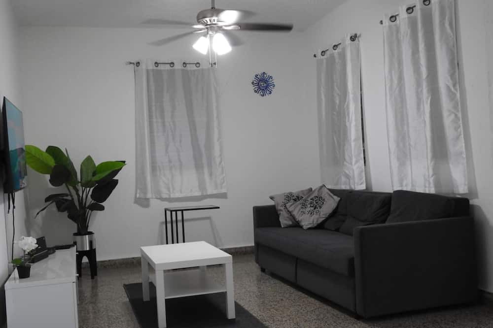 Bayamon House | Casa del Sol-a Hospitals Malls Restaurants and Train Ride to Coliseo
