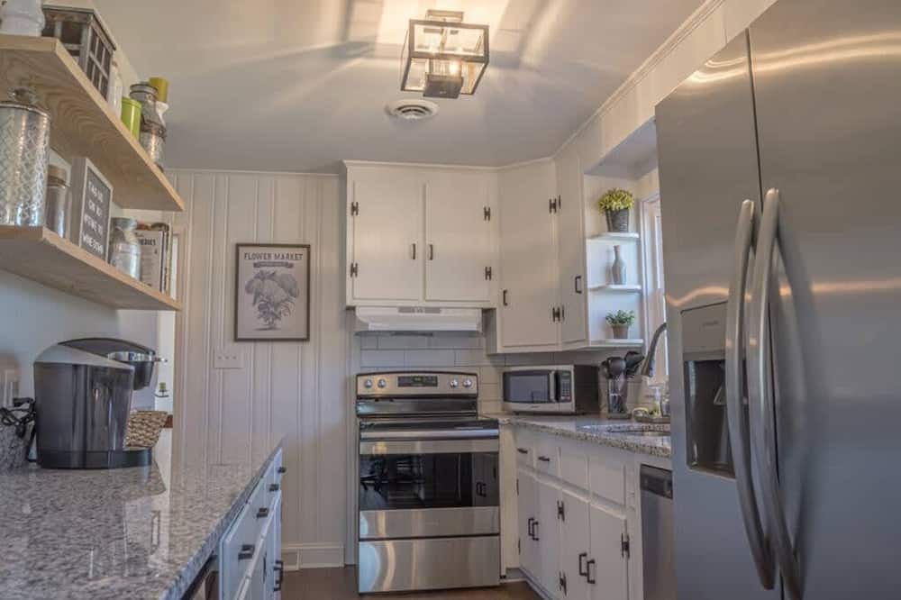Afton House | Time to Wine Down - Family Home
