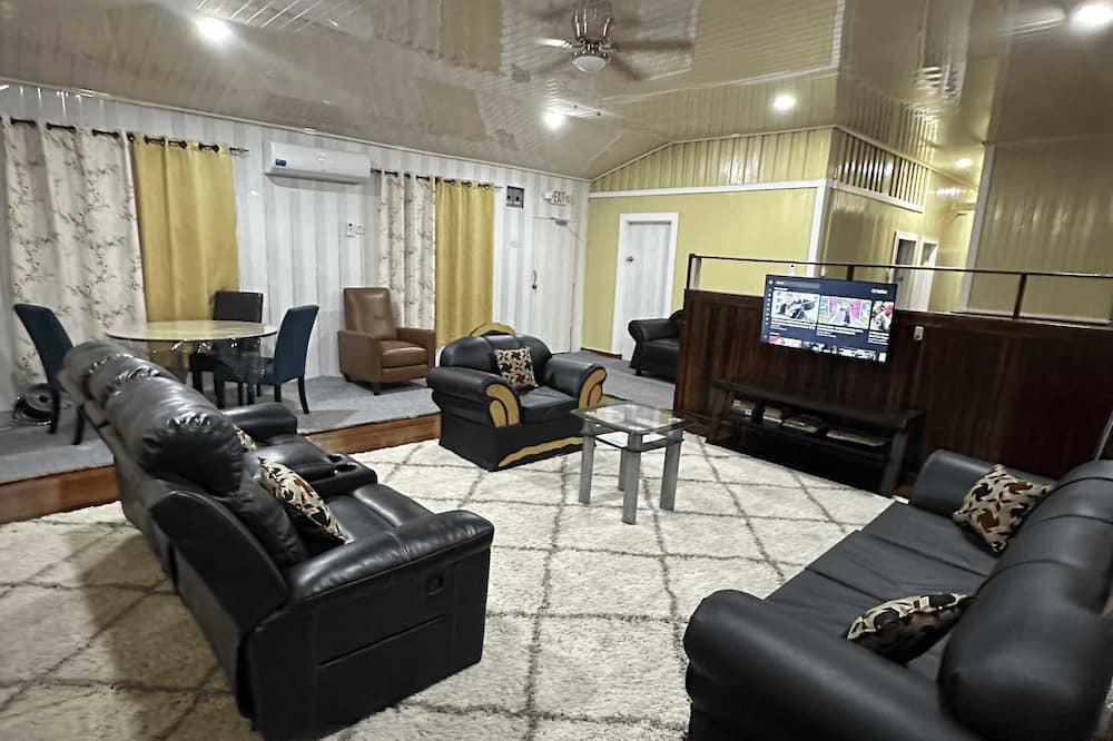 Georgetown Apartment | Exclusive Apartment in Triumph