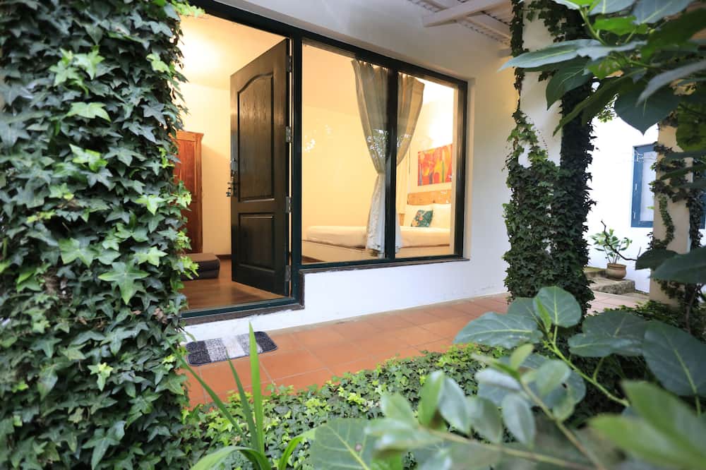 Ooty Bed & Breakfast | The Tamarillo