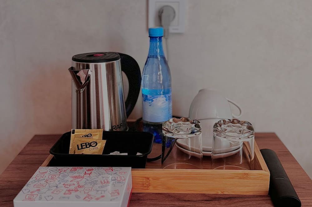 Garni House | Bee Planet Guest House