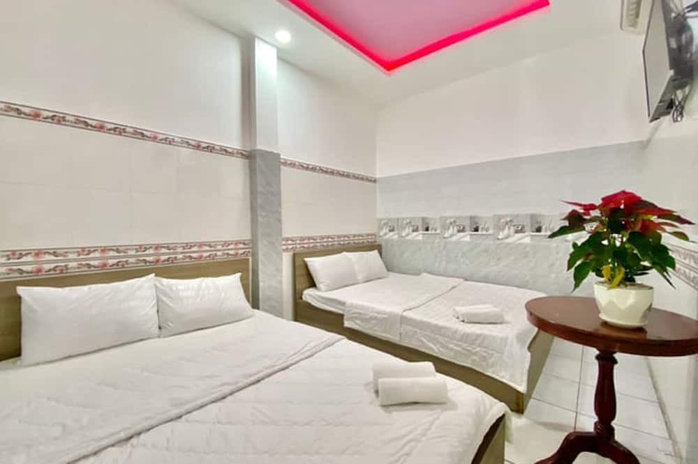 District 12 Hotel | Collection O District 12 -Mau Tim Hotel